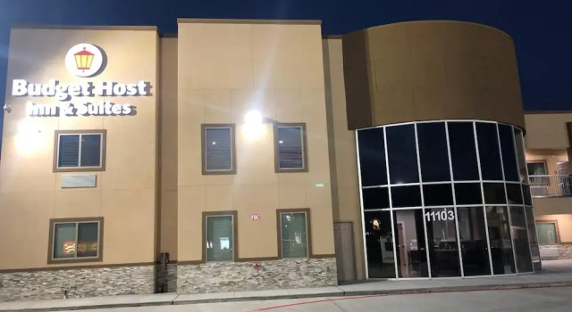 Budget Host Inn & Suites, Забронировать Мини-отель Шугар-Ленд Texas Gulf Coast