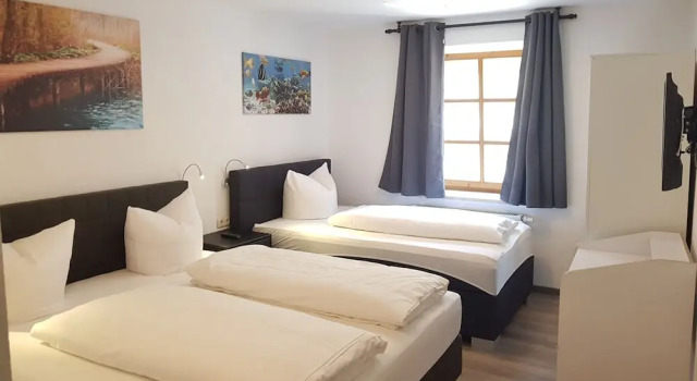 Номер Economy City House Alpeneck