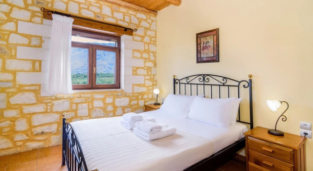Villa Ostria Near Georgioupolis - 5BD 4BA 10pl