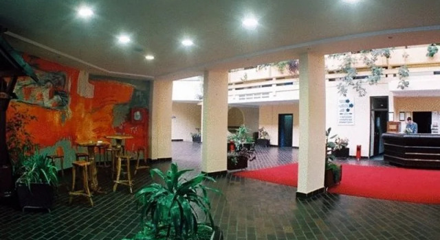 Hotel Nais, Забронировать Отель Ниш Центральная Сербия
