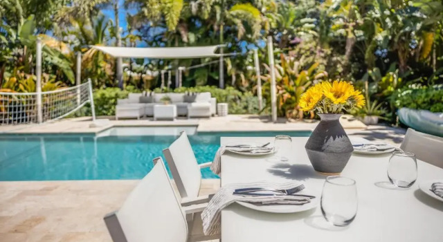 Коттедж Tidal by Avantstay Gorgeous Home Close to Beaches w/ Pool