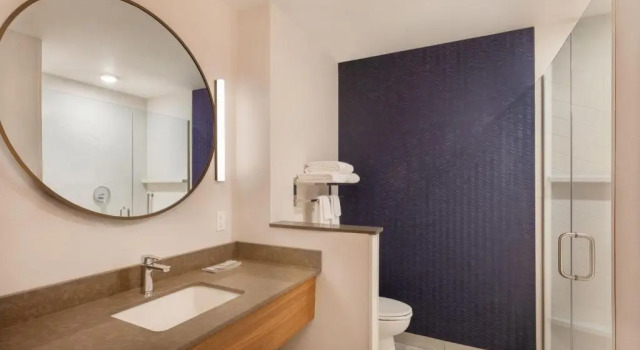 Номер Standard Fairfield Inn & Suites by Marriott Fresno North/Shaw Avenue
