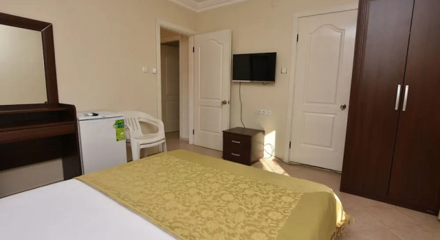 Трёхместный номер Standard с балконом Uzun Apart Otel