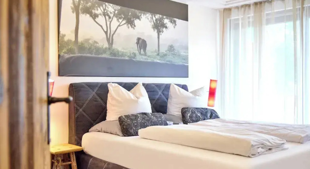 Люкс Comfort c 1 комнатой с балконом и с видом на горы City Suites Murnau