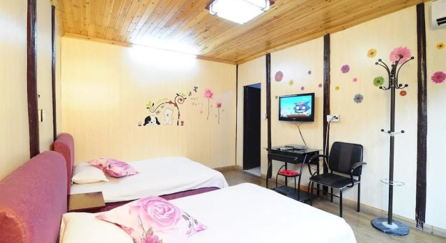 Xitang Tong Fu Hotel, Varaa Hotelli Jiaxing Zhejiang