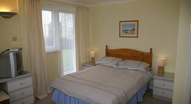 Croft Court 112, Забронировать Отель Отели Тенби с парковкой, рядом с Castle Hill, Парковка