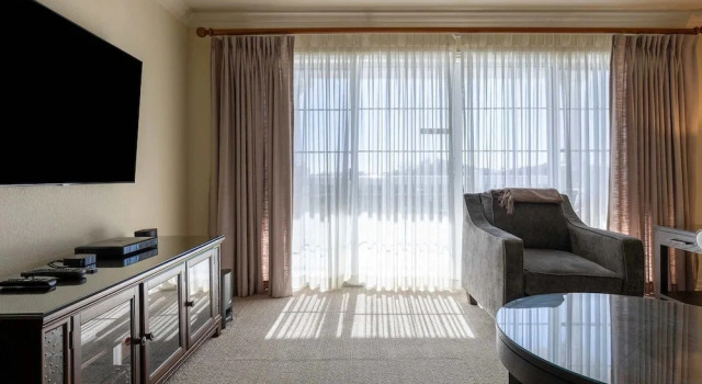 Коттедж 3BR Family Apartment for 8 Peaceful Residential Retreat