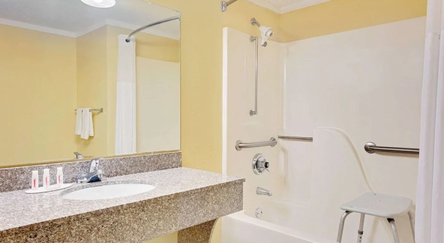 Ramada Cartersville