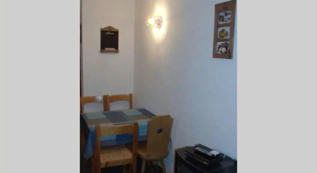 Residence Chalet club Valfréjus, Забронировать Шале Отели Вальфрежюс с бассейном, рядом с Горнолыжный курорт Вальфрэжюс, Бассейн
