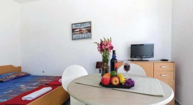 Beautiful Home in Klek With Wifi and 0 Bedrooms