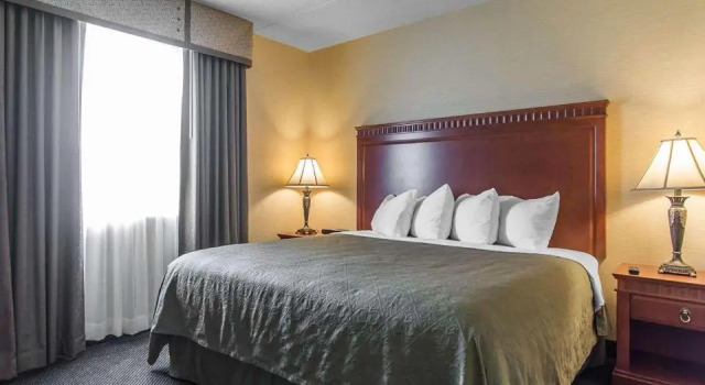 Двухместный номер Deluxe Quality Inn & Suites Bay Front