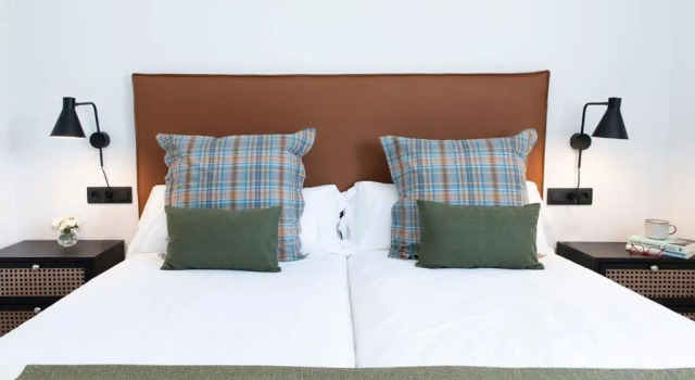 2Casas, Rezervasyon Otel Ribadumia Pontevedra Province