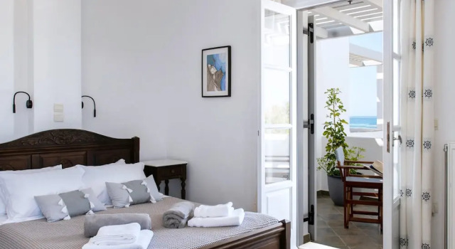 Sea Lilies Suites