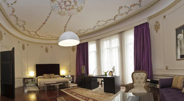 Люкс Savoy Hotel