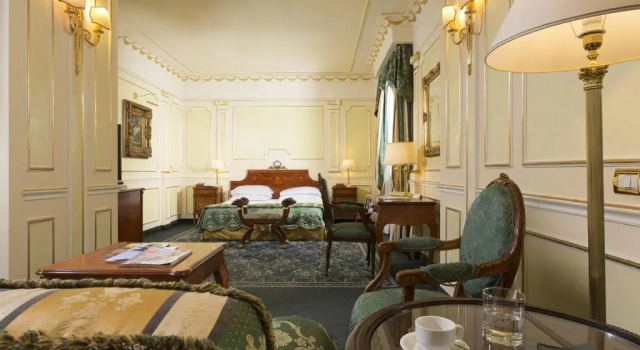 Двухместный номер Superior Grand Hotel Vanvitelli
