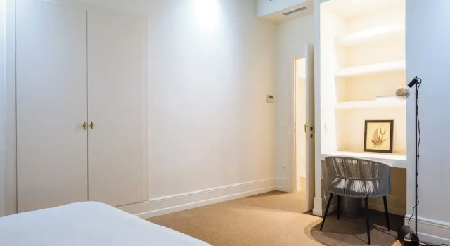 Luxurious Apartment with Patio and Pool, Забронировать Апартаменты/квартира Севилья провинция Севилья, рядом с Торре-дель-Оро