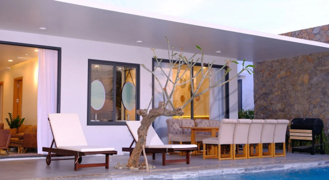 Вилла с балконом и с видом на океан Sunset Hill Villa Mui Ne