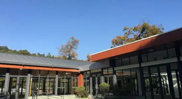 Mengshiyuan Hot Spring Resort, Varaa Lomakeskus Edulliset hotellit kohteessa Yunnan