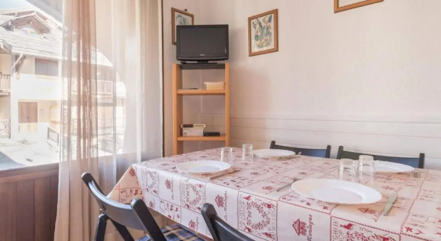 Appartement Montgenèvre, 2 pièces, 5 personnes - FR-1-330D-4