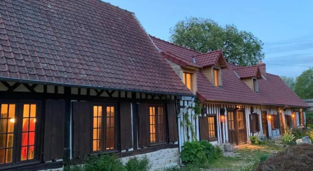 La Lanterne: Grande Maison a Deux Pas de la Mer