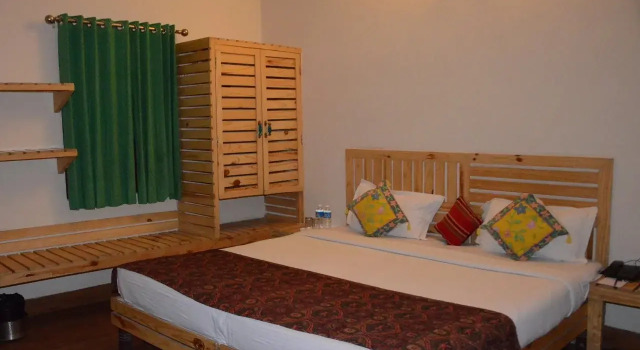 Sparrow Inn Ankur By OYO Rooms, Rezervovat Hotel Alwar 