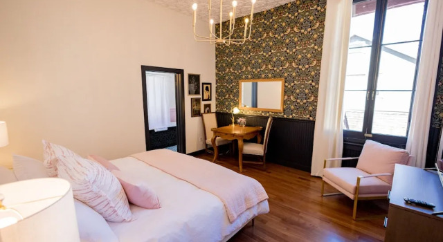 Номер Deluxe Speakeasy Suites