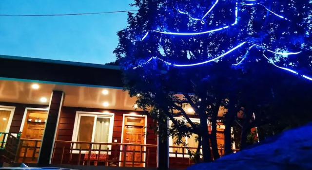 Harsiwoodstone woodstone orchardstay, Rezervovat Lázně / Resort Uttarkāshi Uttarakhand
