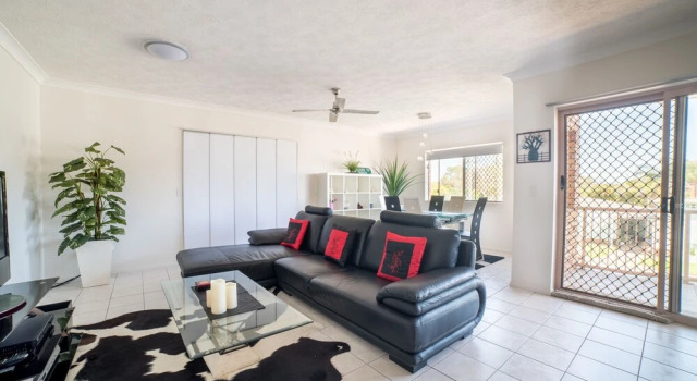 1 Bedroom Gold Coast Beachside Apt w/AC + Parking, Réserver Hôtel Bilinga Gold Coast