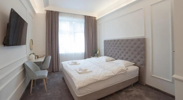 Boleslav Home, Boek Hotel Hotels in Klein-Polen met parkeren, Parkeren