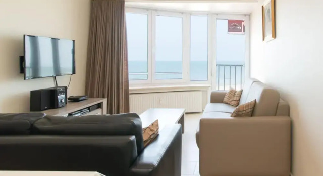 Apartment With Harbour Chanel View, Rezerwuj Apartament Hotele w Bruksela z parkingiem, Parking
