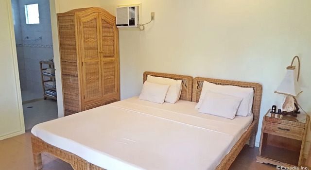 Двухместный номер Standard с балконом и с красивым видом из окна Mikes Dauin Dive Resort