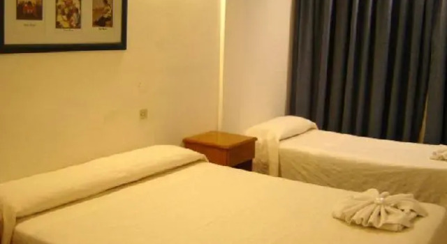 Hotel Argentino, Забронировать Отель Отели Вилья-Карлос-Пас с бассейном, рядом с Villa Carlos Paz Chair Lift, Бассейн