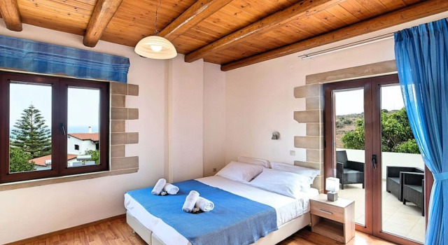 Beautiful Large Villa With Pool and sea View at Nice Georgioupolis