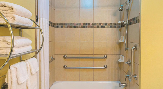Двухместный номер Standard La Quinta by Wyndham Ft. Worth - Forest Hill, TX
