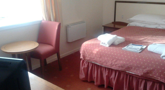 The Royal Hotel, Buchen Sie Hotel Hotels in Schottland mit Parkplatz, Parkplätze