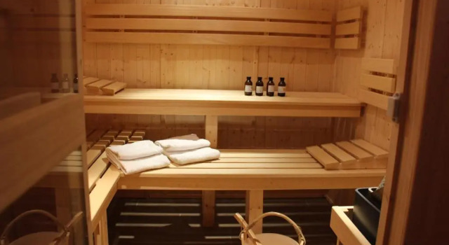Domaine Insolite du Petit Moras, Rezerwuj Hotel Hotele w Chomerac z parkingiem, Parking