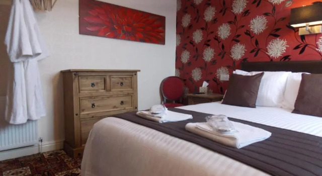 Номер Premier The Trafford Hotel