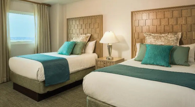 Номер Standard с балконом Club Wyndham Ocean Boulevard