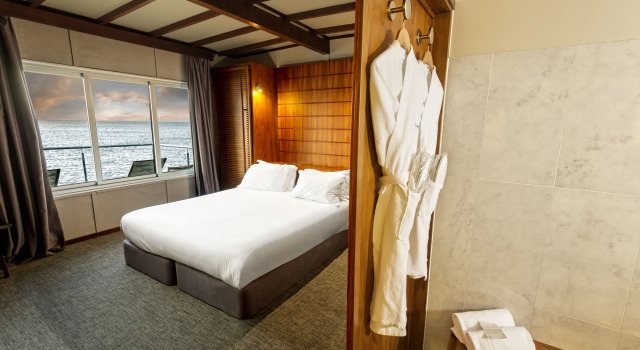 DoubleTree by Hilton Noumea Ilot Maitre Resort, Buchen Sie Resort Ilot Maitre 