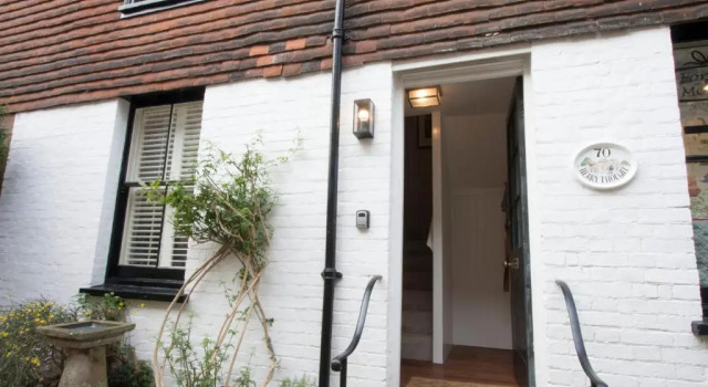 Entire 2 bed, 2 bath cottage in the heart of Rye citadel, Забронировать Дом для отпуска Виллы High Weald, Вилла