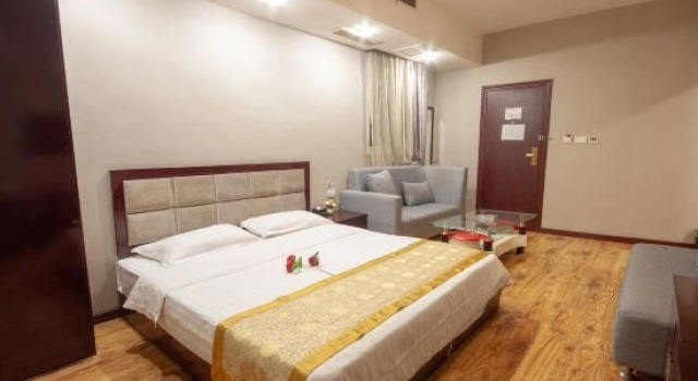 Люкс Rongji Hotel Chibi