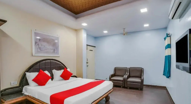 Hotel Shree Maya by OYO Rooms, Забронировать Отель Отели штата Махараштры 3 звезды, 3*