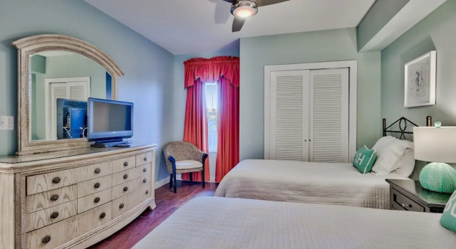 Sterling Breeze Private Beach Access, Rezerwuj Hotel Destin Emerald Coast