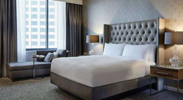 JW Marriott New Orleans, Забронировать Отель Новый Орлеан - деловой центр Новый Орлеан, рядом с Улица Декатур