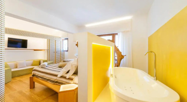 Люкс Deluxe Luiselle Charming Accommodation Sorrento City Center