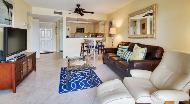 Land's End 304 Building 1 -lovely Updates/near Pool/bay Views