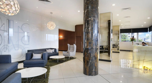 Meriton Suites Bondi Junction