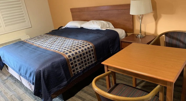 Номер Standard Desert Inn Motel
