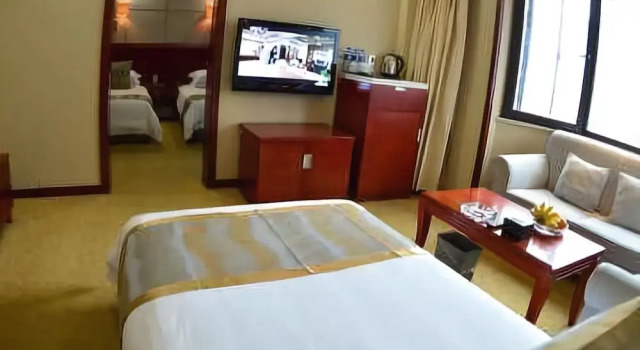 Baihua Hotel, Book Hotel Luyang Hefei, nær Xiaoyaojin Park