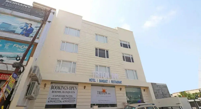 Hotel Triton by OYO Rooms